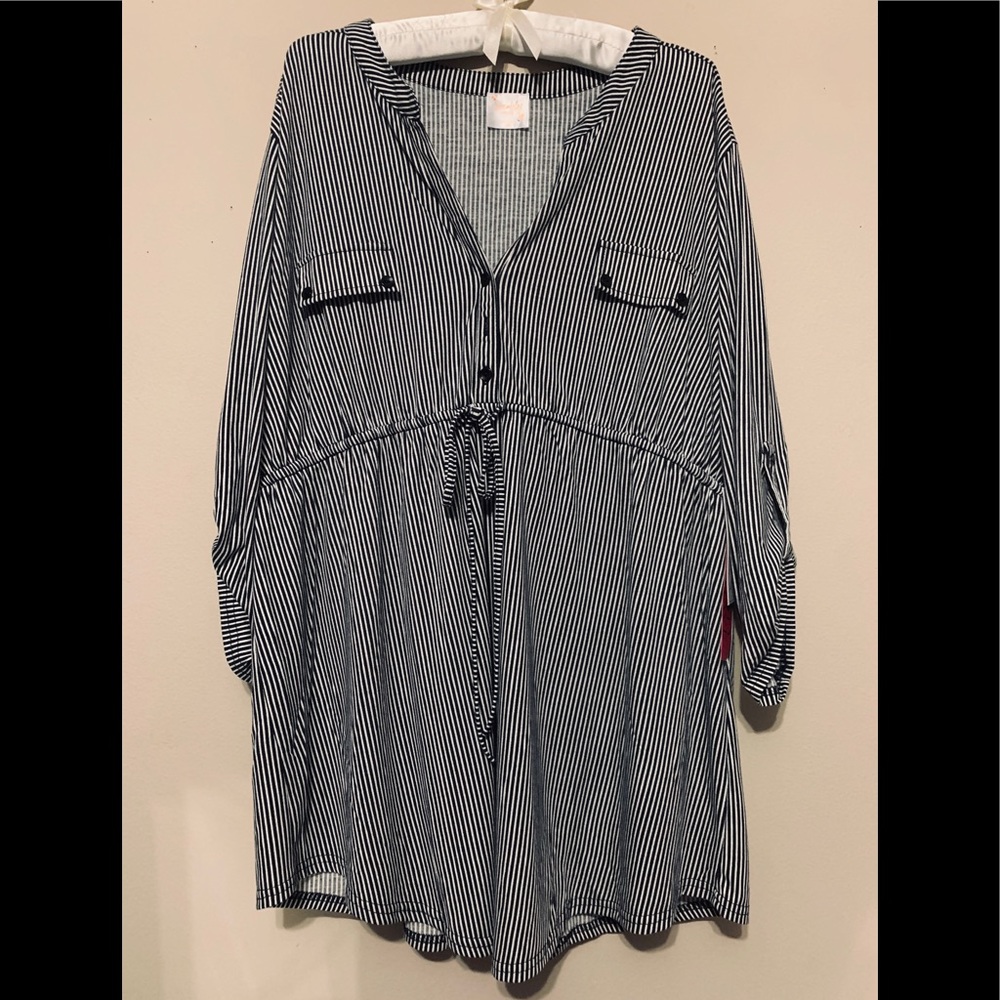 NWT Siren Lily Maternity Plus Size 2X Tunic Top
